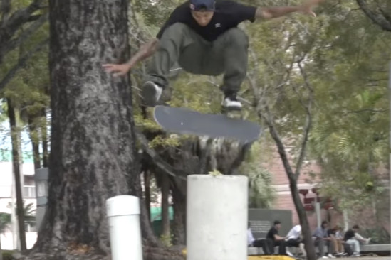 Felipe Gustavo - Plan B 'Belts'