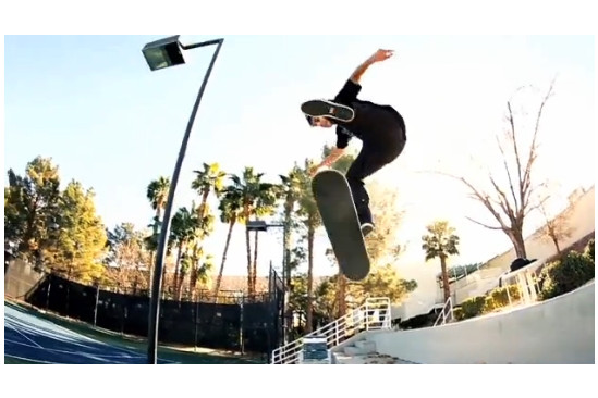 MO' MONDAYS - Enzo Cautela